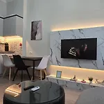 Apartment Lord's Center *